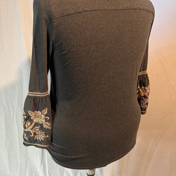 Johnny Was Gray and Cream Knit Top - Picture 3 of 4